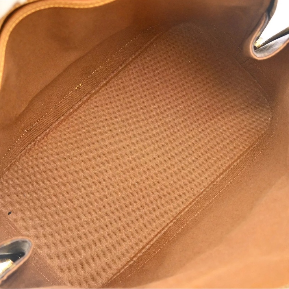 Authentic Louis Vuitton Alma Monogram Handbag - Picture 8 of 9